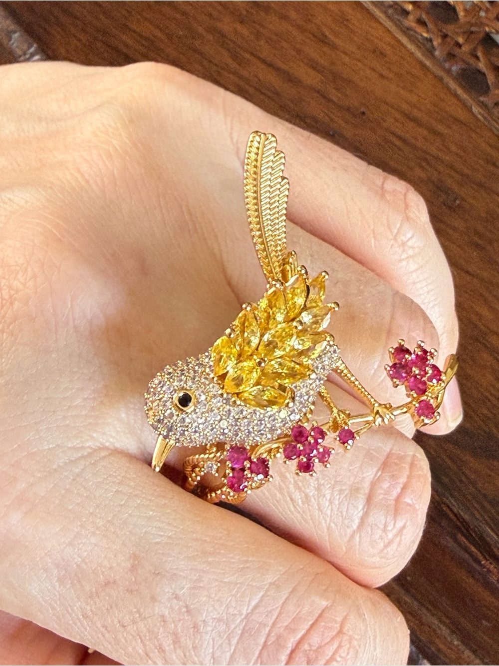 Beautiful Gold Bird Cocktail Ring with Yellow and Pink Stones NEW & adjustable